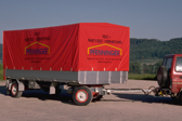 Drehschemelanhaenger 6t mit Plane