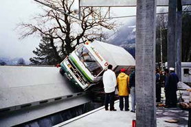 Walter Marolf AG- Rückwärtskipprampe